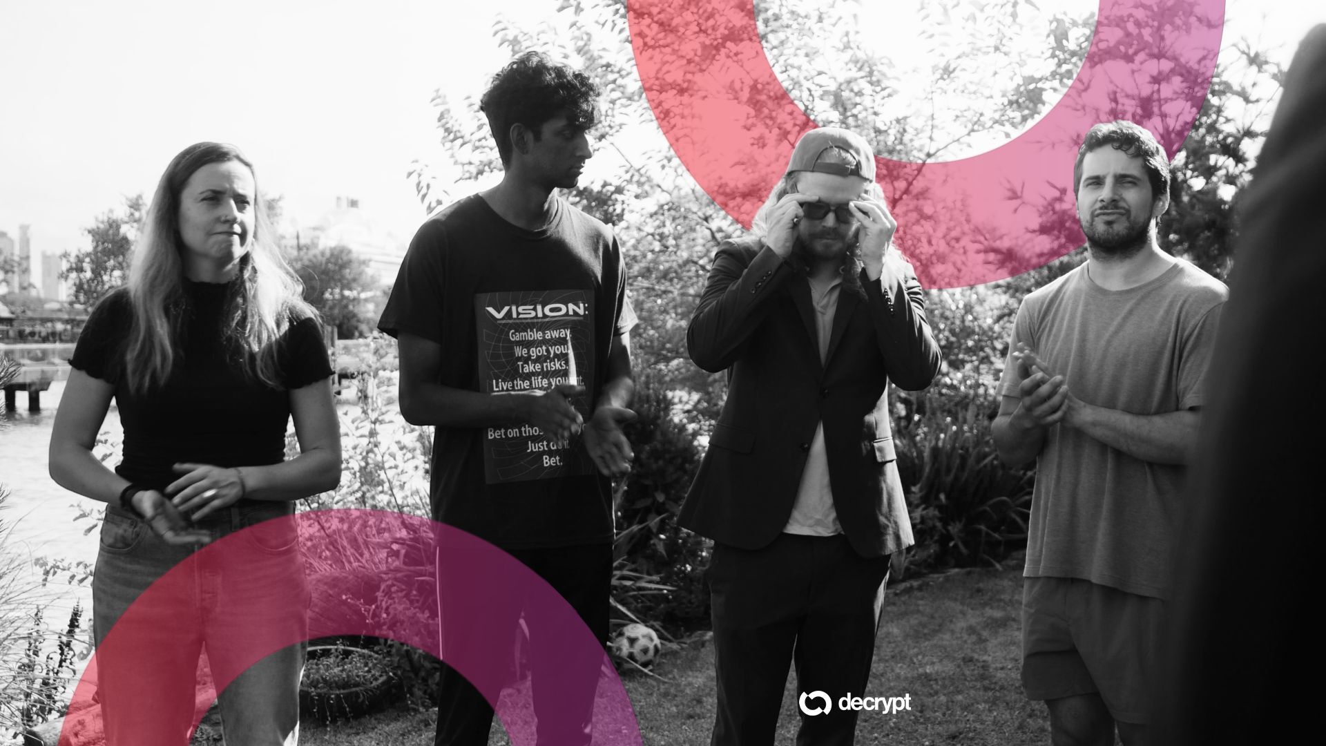 薇薇·福特用情景剧《加密城堡》重唤比特币黄金年代记忆