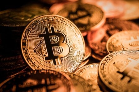 比特币四月大涨后市场结构与五月展望