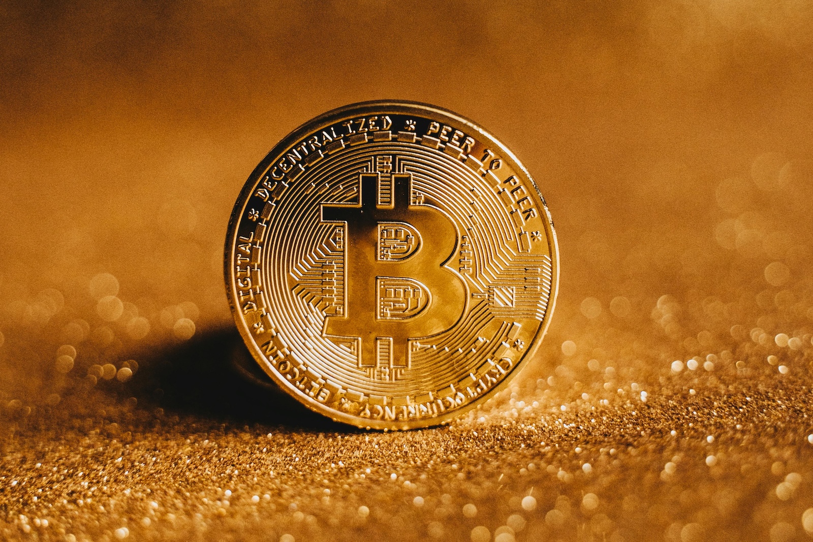 “白帽”黑客归还3400枚BTC（价值2.7亿美元）