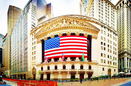 比特币与黄金市场表现分化：投资者情绪呈现两极化