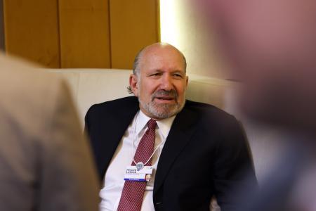 美国司法部文件揭示：卢特尼克曾计划访问爱泼斯坦私人岛屿