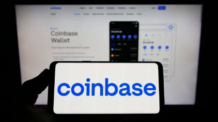 Coinbase携手Chainlink上链交易数据 推动金融基础设施融合