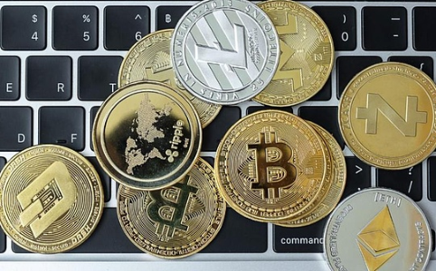 加密圈热点聚焦：WLFI信任危机与AI短剧上线并行