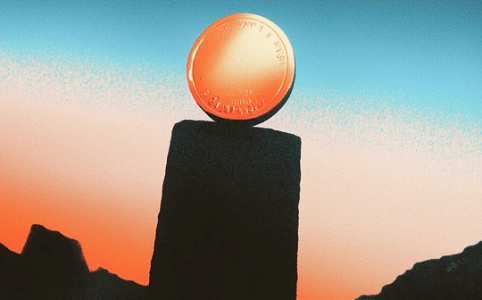 Ethena稳定币转型：从加密依赖到传统金融多元布局