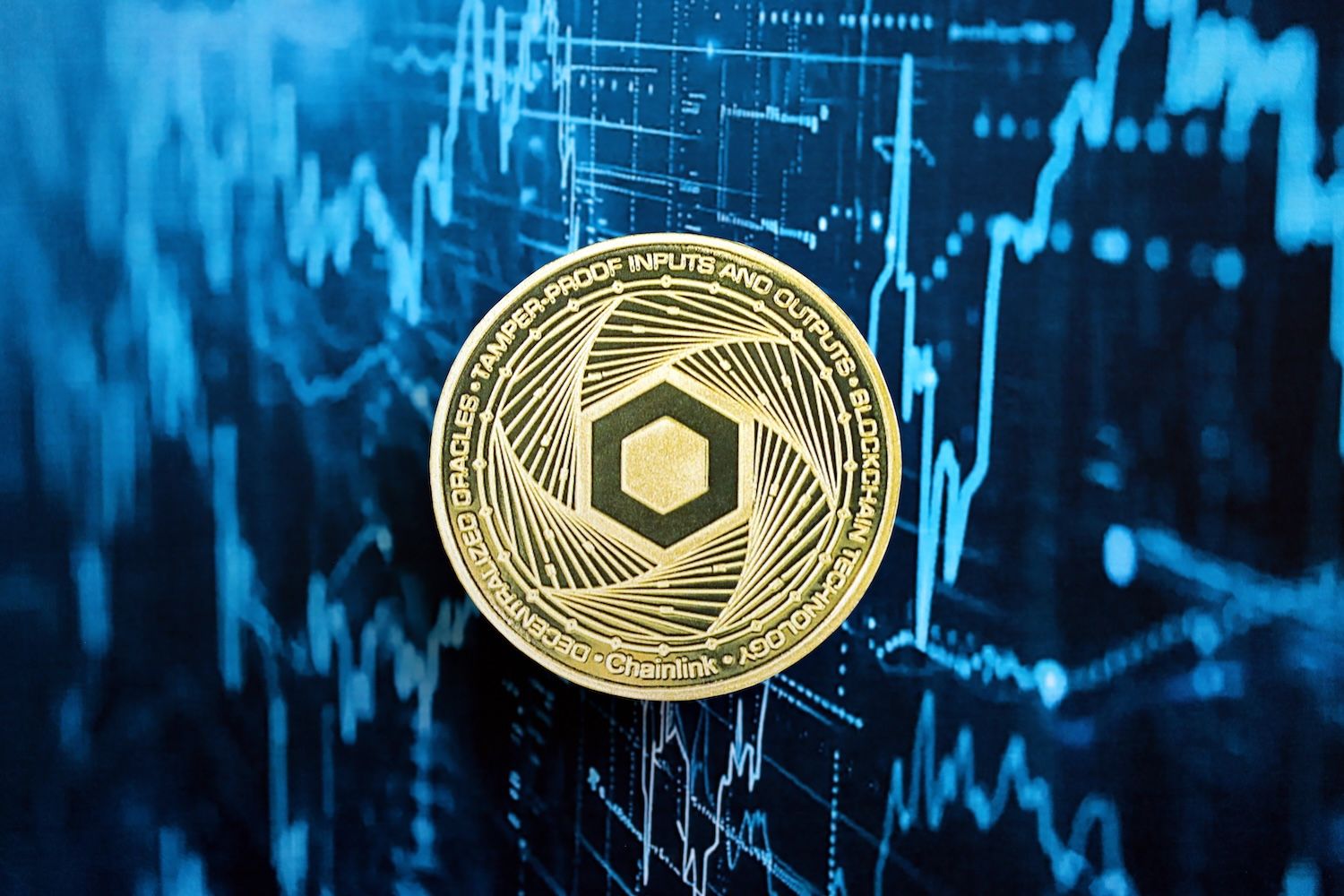 Chainlink价格突破10.60美元，监管动态与基础设施整合成焦点